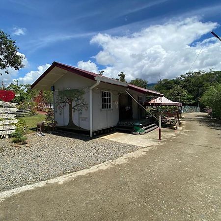 SPOT ON 90279 Kinomulok Garden Hotell Ranau Eksteriør bilde