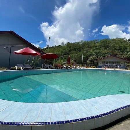 SPOT ON 90279 Kinomulok Garden Hotell Ranau Eksteriør bilde