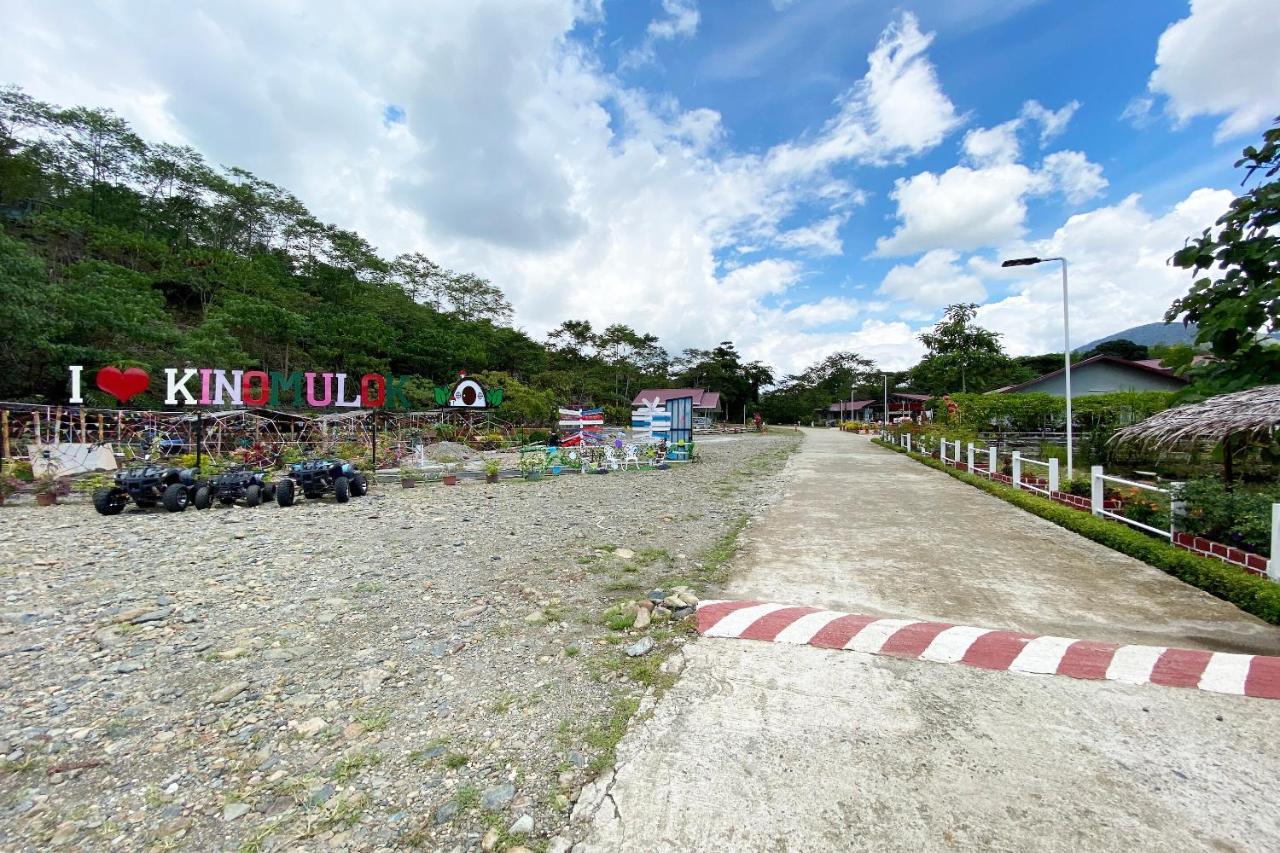 SPOT ON 90279 Kinomulok Garden Hotell Ranau Eksteriør bilde