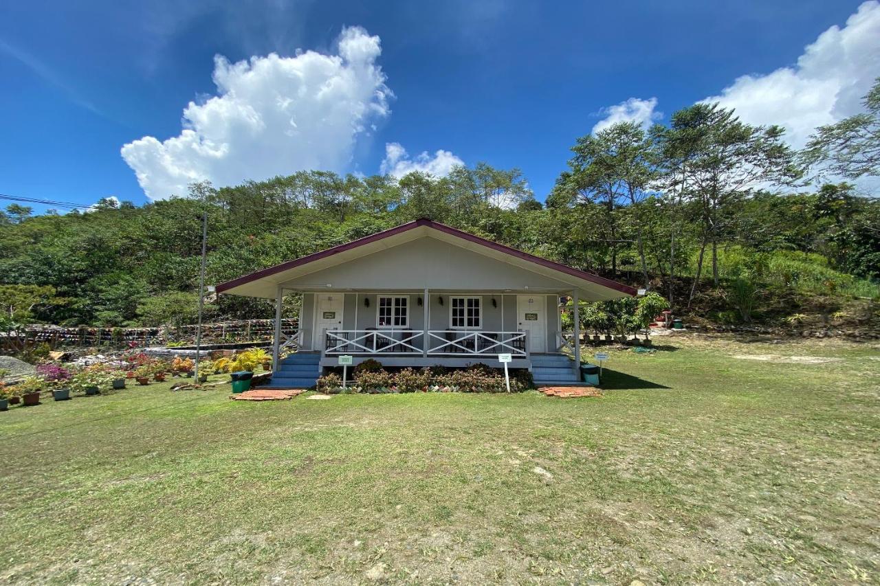 SPOT ON 90279 Kinomulok Garden Hotell Ranau Eksteriør bilde